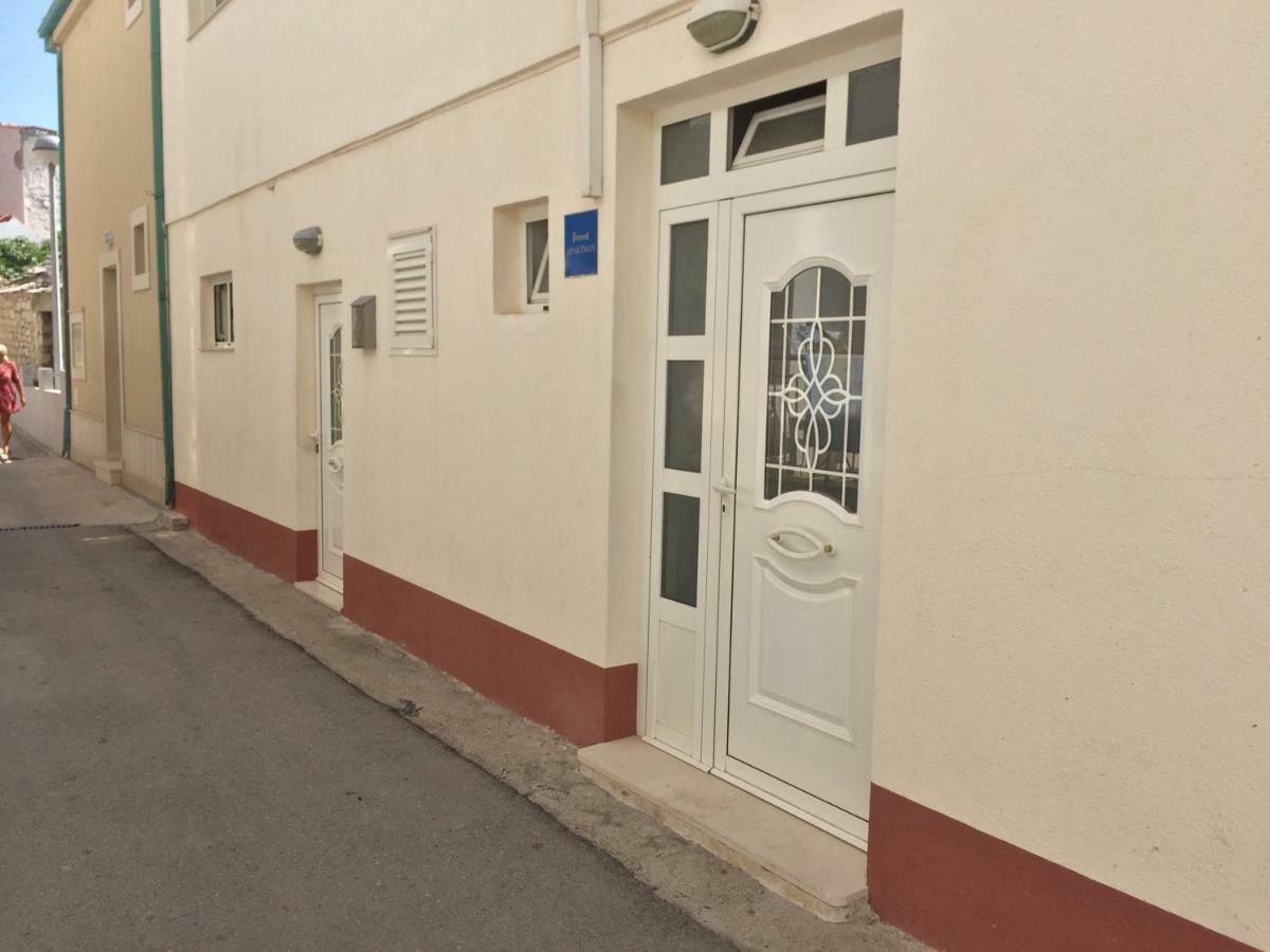 Apartmani Miranda دراسنيتش المظهر الخارجي الصورة